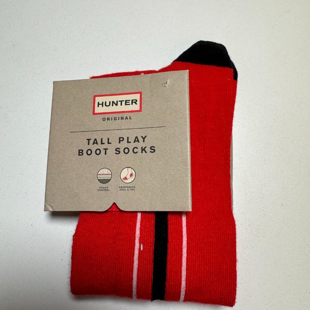HUNTER Tall Play Size S/M & L/xL RED with Color Stripes Rain Boot Liner socks